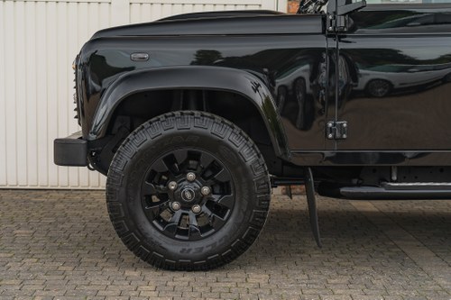 2015 Land Rover Defender 2.2TDCi Autobiography In vendita (immagine 6 di 47)