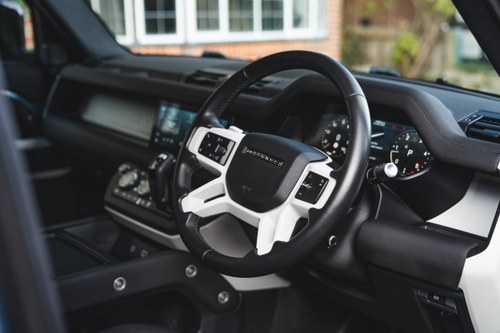 2020 Land Rover Defender 110 SE For Sale (picture 24 of 131)