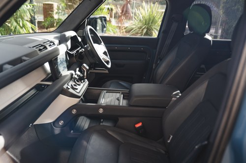 2020 Land Rover Defender 110 SE For Sale (picture 52 of 131)