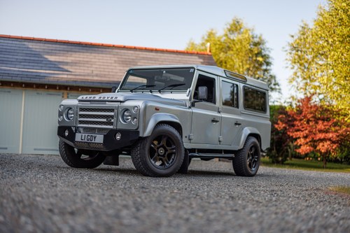 2013 Land Rover Defender 110 2.2 TDCi à vendre (picture 2 of 202)