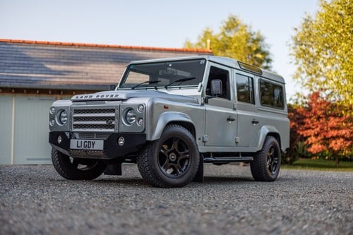 2013 Land Rover Defender 110 2.2 TDCi à vendre (picture 5 of 202)