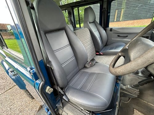 1999 Land Rover Defender 110 County Td5 For Sale (picture 39 of 220)