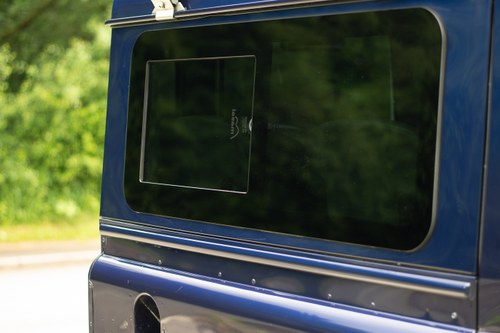 2001 Land Rover Defender 110 County TD5 For Sale (picture 59 of 165)