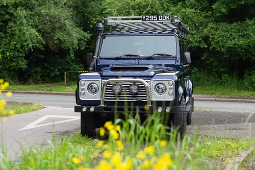 2001 Land Rover Defender 110 County TD5 For Sale (picture 11 of 165)