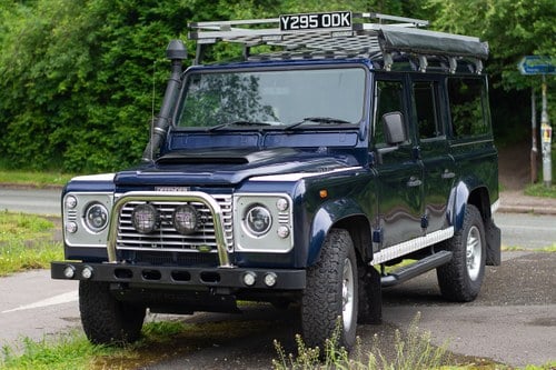 2001 Land Rover Defender 110 County TD5 For Sale (picture 6 of 165)