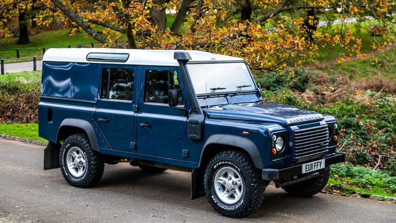 2011 Land Rover Defender 110 Td Utility For Sale (picture 1 of 175)