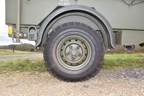 1992 Land Rover Defender 110 ex-MoD with Penman Trailer à vendre (picture 22 of 126)