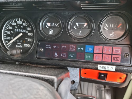 1992 Land Rover Defender 110 ex-MoD with Penman Trailer à vendre (picture 40 of 126)