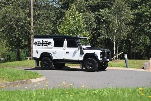 2012 Land Rover Defender 110 Hard Top Te koop (foto 11 van 115)