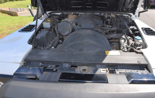 2012 Land Rover Defender 110 Hard Top Te koop (foto 98 van 115)