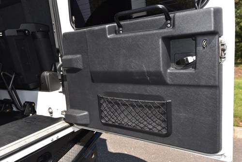 2012 Land Rover Defender 110 Hard Top Te koop (foto 64 van 115)