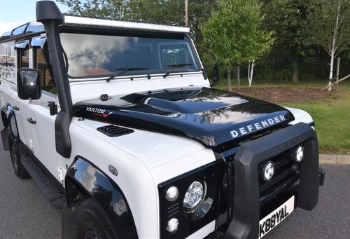 2012 Land Rover Defender 110 Hard Top Te koop (foto 83 van 115)