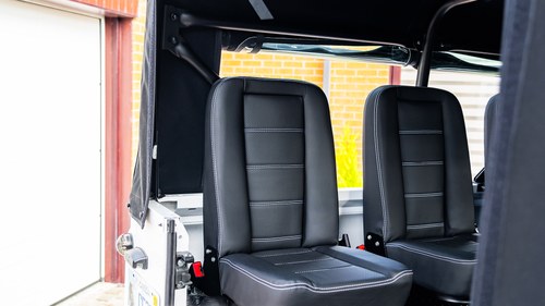 1993 Land Rover Defender 110 LHD Te koop (foto 54 van 171)