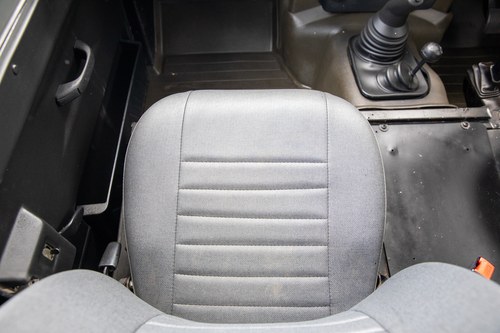 1989 Land Rover Defender 110 convertible For Sale (picture 40 of 146)