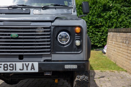 1989 Land Rover Defender 110 convertible For Sale (picture 70 of 146)