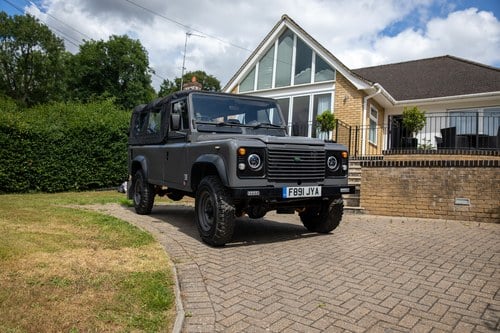1989 Land Rover Defender 110 convertible For Sale (picture 88 of 146)