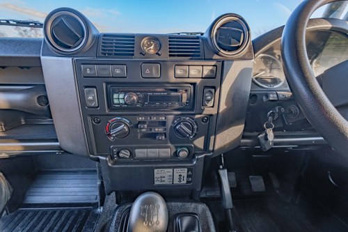 2016 Land Rover Defender 110 Station Wagon à venda (imagem 53 de 140)