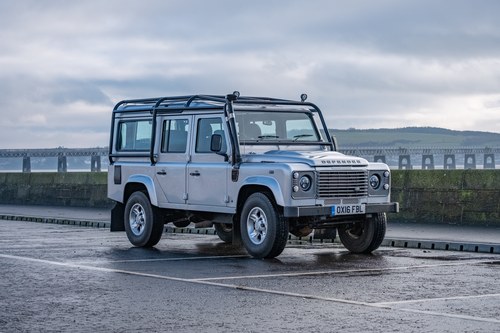 2016 Land Rover Defender 110 Station Wagon à venda (imagem 18 de 140)