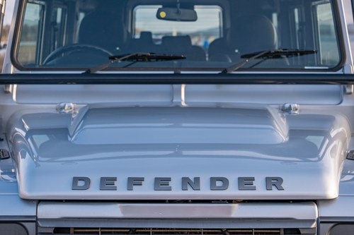 2016 Land Rover Defender 110 Station Wagon à venda (imagem 94 de 140)