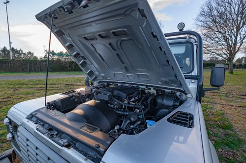 2016 Land Rover Defender 110 Station Wagon à venda (imagem 117 de 140)