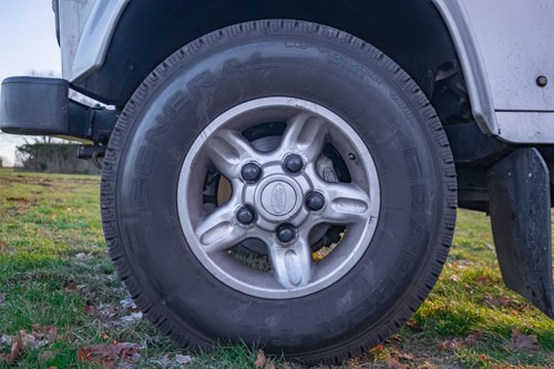 2016 Land Rover Defender 110 Station Wagon à venda (imagem 31 de 140)