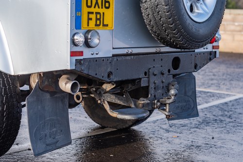 2016 Land Rover Defender 110 Station Wagon à venda (imagem 113 de 140)