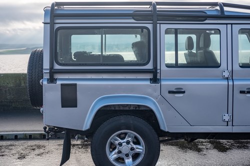 2016 Land Rover Defender 110 Station Wagon à venda (imagem 97 de 140)