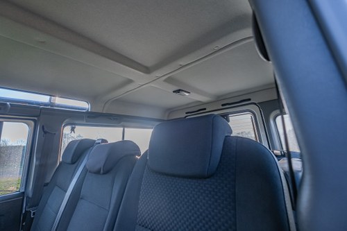 2016 Land Rover Defender 110 Station Wagon à venda (imagem 51 de 140)