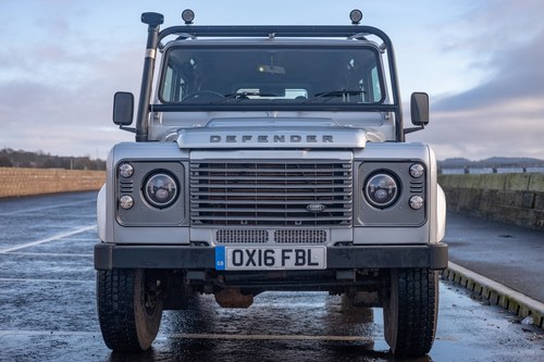 2016 Land Rover Defender 110 Station Wagon à venda (imagem 9 de 140)