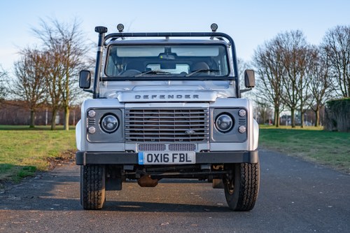 2016 Land Rover Defender 110 Station Wagon à venda (imagem 8 de 140)