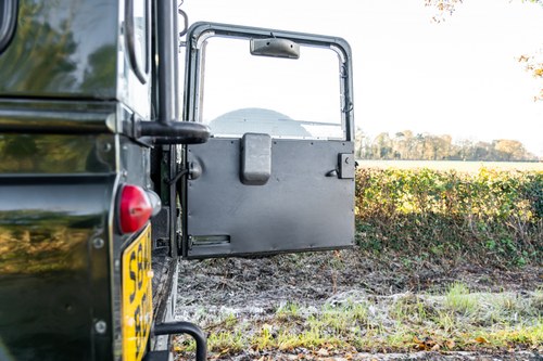 1998 Land Rover Defender 110 SW à vendre (picture 56 of 96)