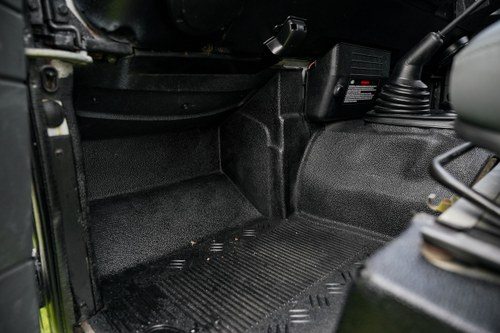 2003 Land Rover Defender 110 D5 For Sale (picture 70 of 237)