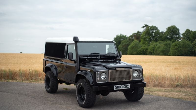 2003 Land Rover Defender 110 TD5 For Sale (picture 1 of 174)