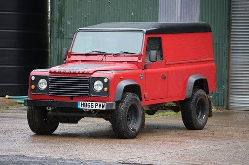 1991 Land Rover Defender 110 V8 Hardtop à vendre (picture 1 of 254)