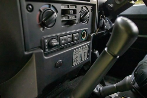 2010 Land Rover Defender 110 XS In vendita (immagine 34 di 133)