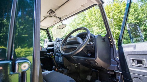 2014 Land Rover Defender 110 XS In vendita (immagine 21 di 233)