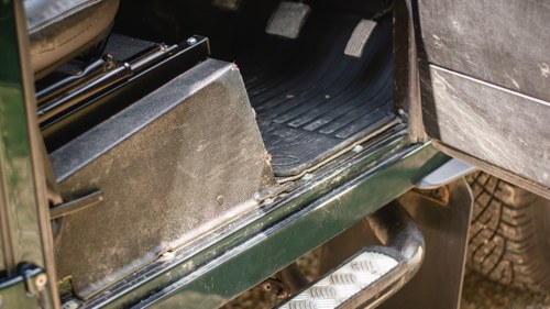 2014 Land Rover Defender 110 XS In vendita (immagine 38 di 233)