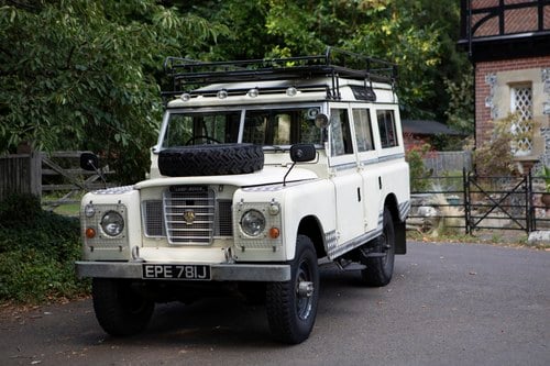 1970 Land Rover Series IIA 109” 12-seater Safari Station Wagon à vendre (picture 19 of 179)