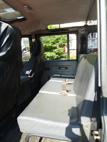 1991 Land Rover Defender 110 V8 For Sale (picture 16 of 60)