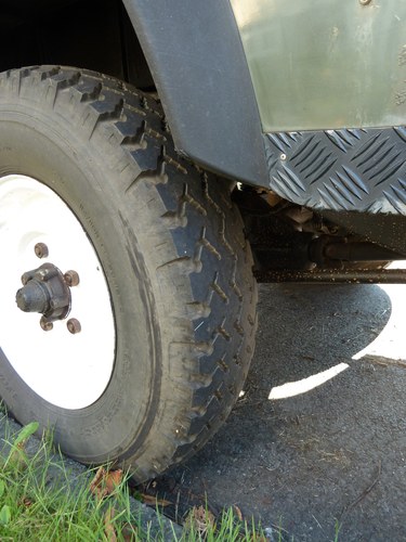 1991 Land Rover Defender 110 V8 For Sale (picture 12 of 60)