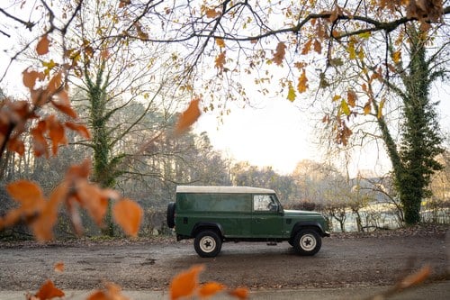 1994 Land Rover Defender 110 For Sale (picture 19 of 138)