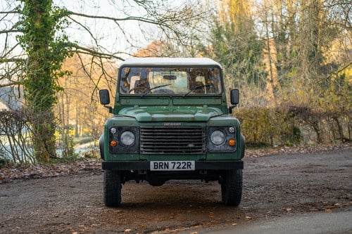 1994 Land Rover Defender 110 For Sale (picture 12 of 138)