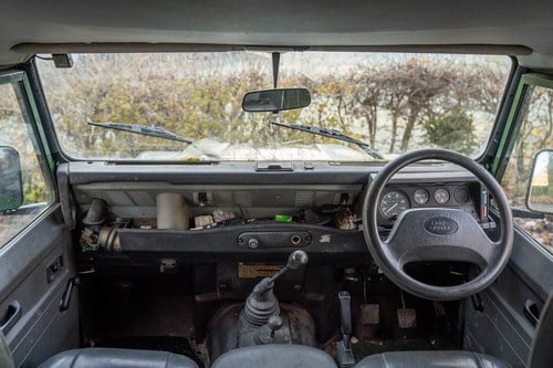 1994 Land Rover Defender 110 For Sale (picture 28 of 138)