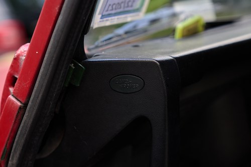 2001 Land Rover Defender 110 In vendita (immagine 64 di 141)