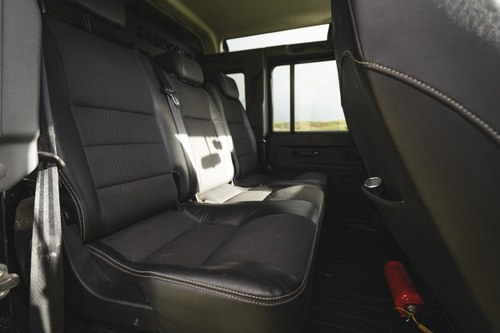 2015 Land Rover Defender 110 For Sale (picture 50 of 150)