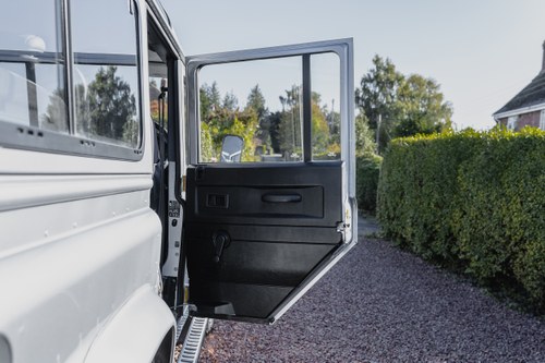 2010 Land Rover Defender 110 For Sale (picture 52 of 204)