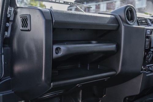 2010 Land Rover Defender 110 For Sale (picture 72 of 204)