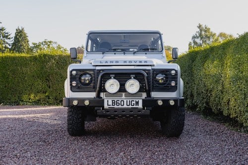 2010 Land Rover Defender 110 For Sale (picture 3 of 204)