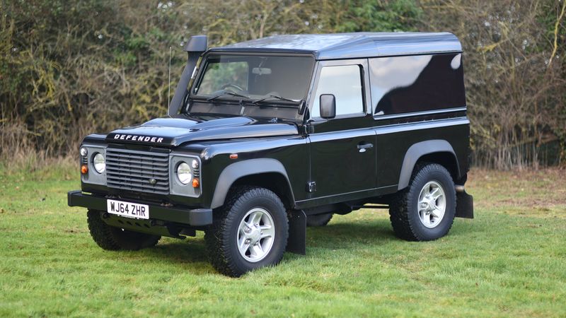 2014 Land Rover Defender 90 2.2 TDCi For Sale (picture 1 of 94)