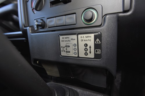 2014 Land Rover Defender 90 2.2 TDCi For Sale (picture 39 of 94)